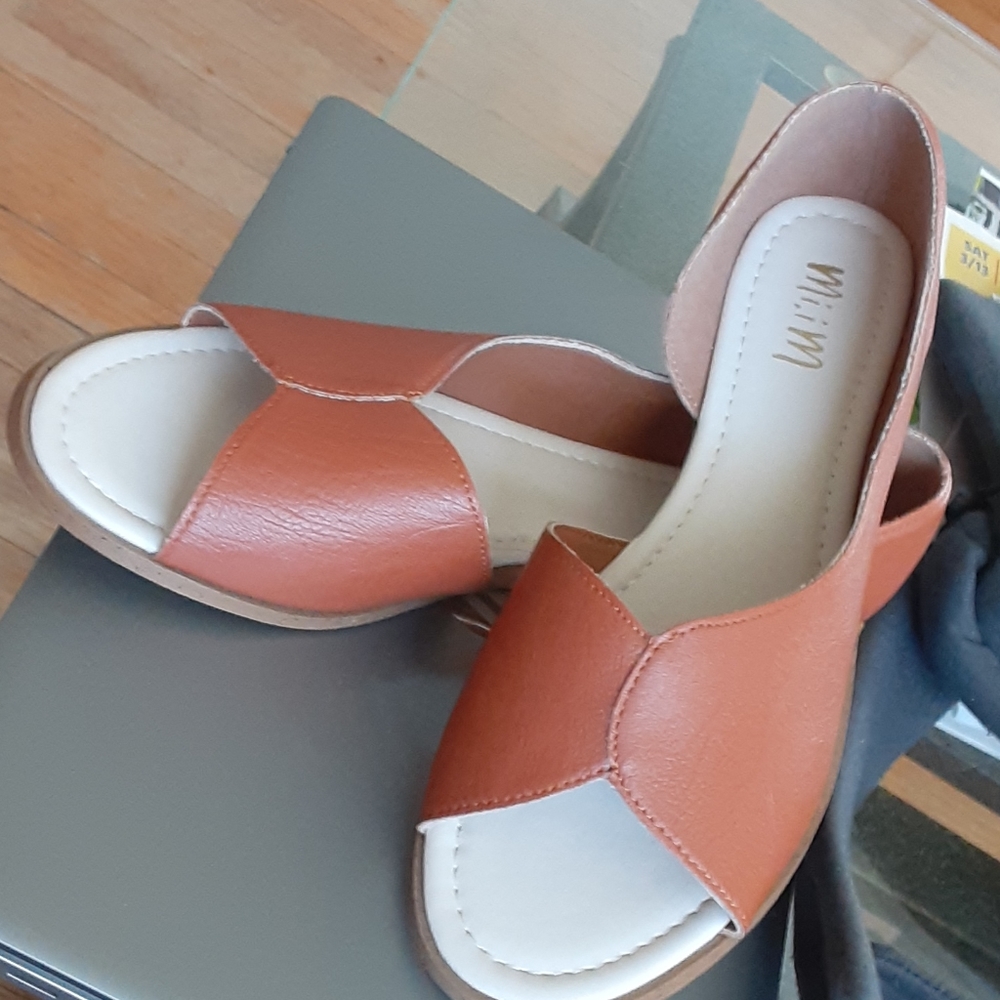 Open toe - Picture 3 of 4